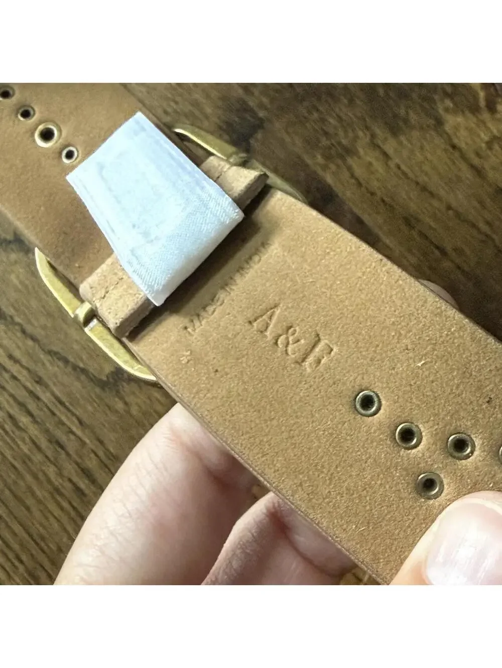 ✨ Abercrombie & Fitch Studded Leather Belt